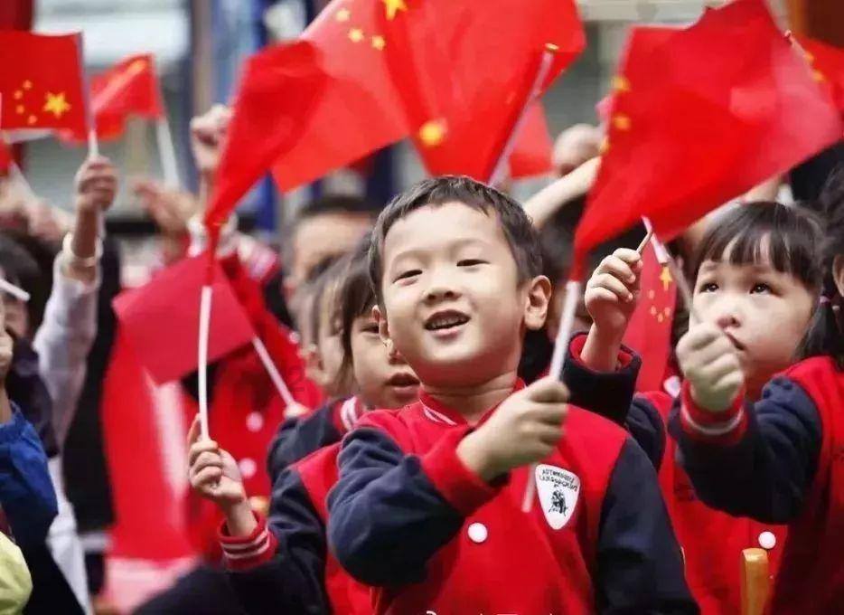 被高估的鹰眼：美国对外情报的优势与弱点